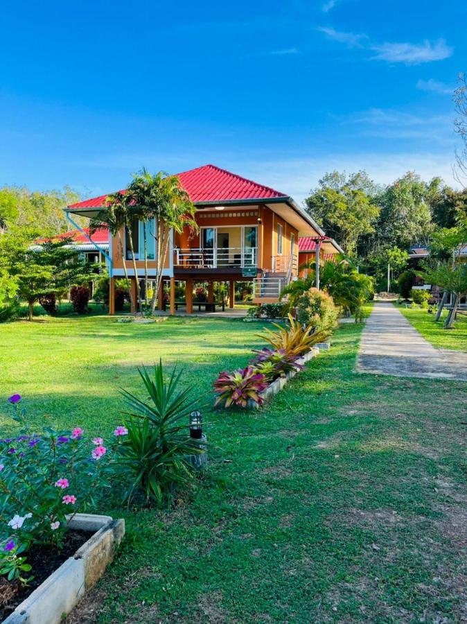 Rimlay Bay View Villa Đảo Koh Yao Noi Ngoại thất bức ảnh